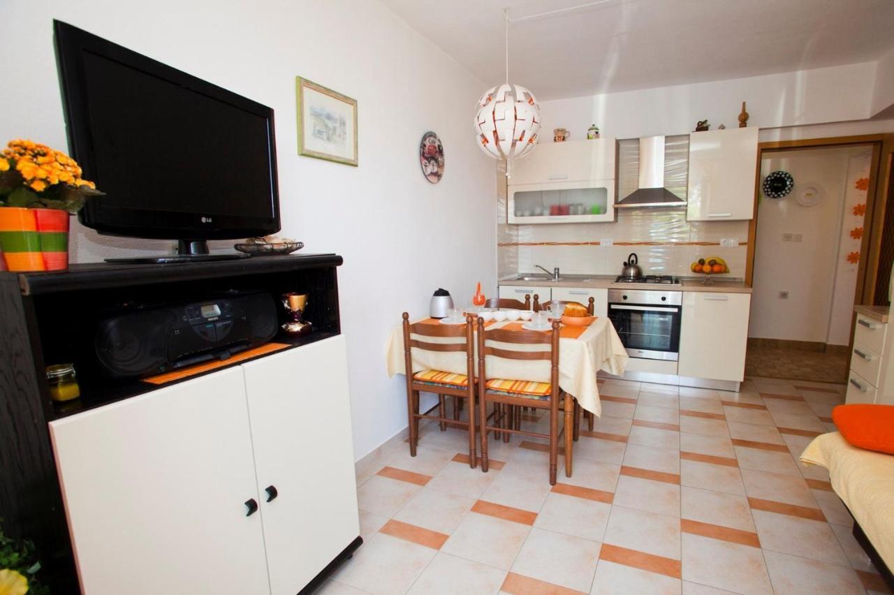 Apartment Vrbnik 8 Экстерьер фото